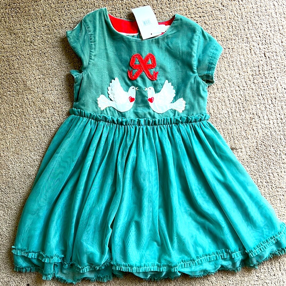 New With Tags Christmas  green dress with embroiled doves and red ribbon
